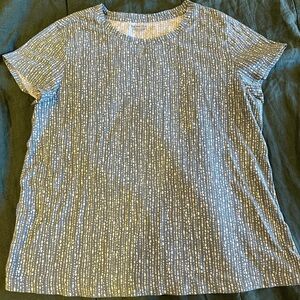 Cute Athleta T shirt